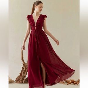 NWT Lulu’s I’m All Yours Burgundy Maxi Gown Dress XS Prom